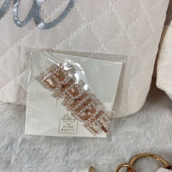 Bride accessory set Cosmetic Bags Keychain & Hair Bobby Pin - Picture 10 of 15